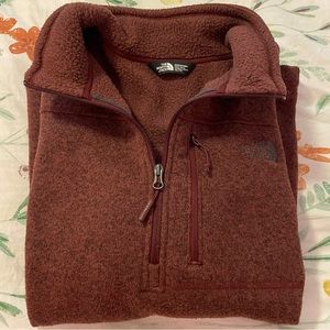 The North Face men’s 1/4 zip sweater XL